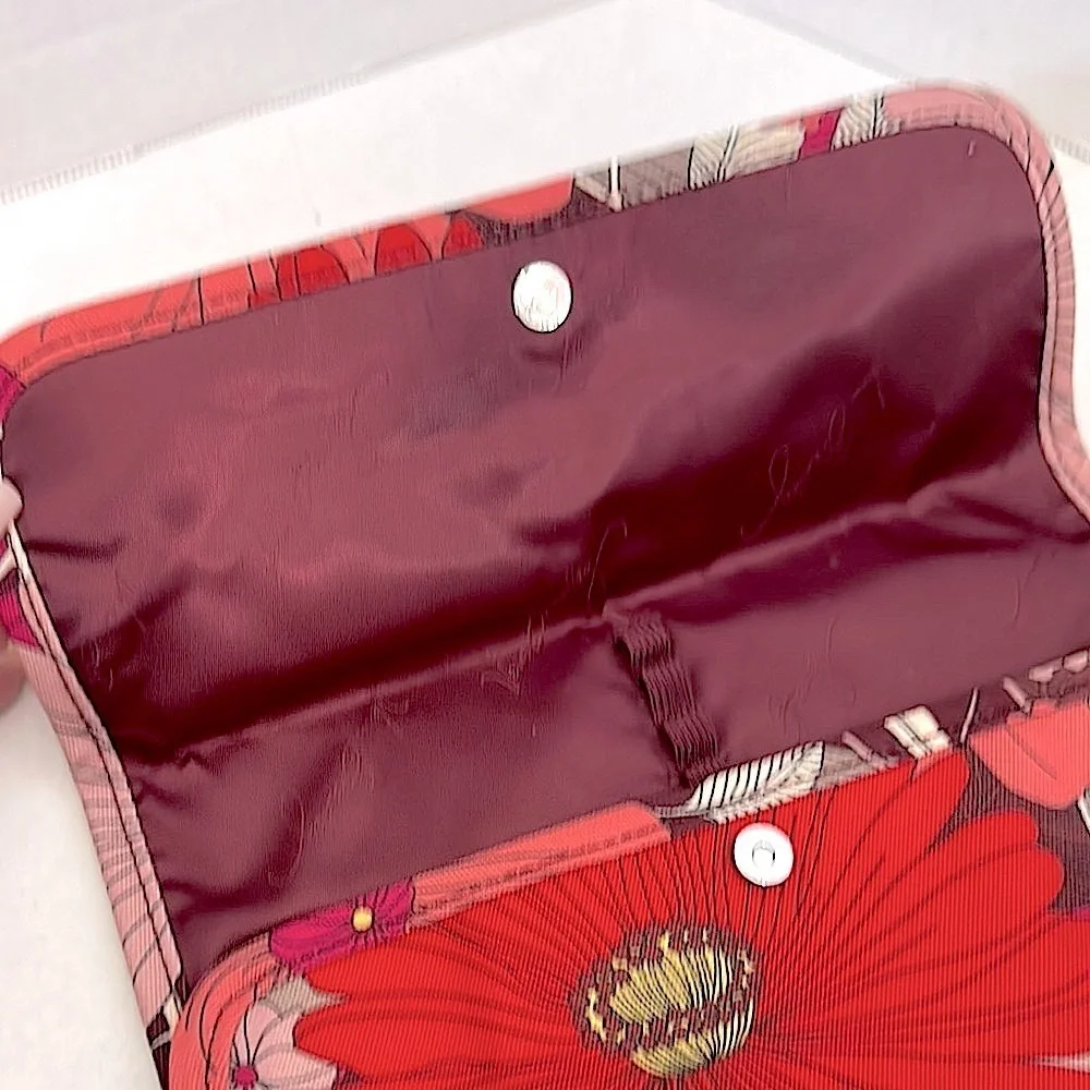 Vera Bradley Lighten Up Cosmetic Brush Case in 